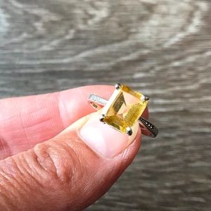 Elegant Yellow Gemstone Ring